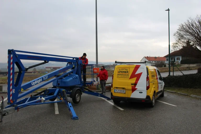 Elektro Uferer | Parkplatzbeleuchtung LED